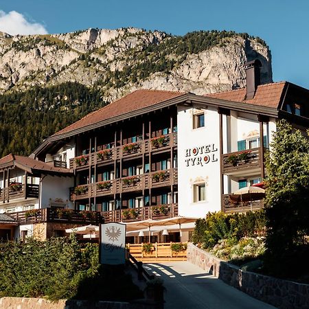 Hotel Tyrol Selva di Val Gardena Exterior photo