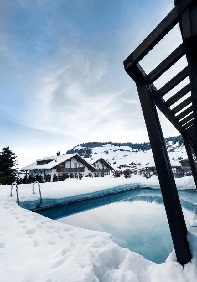 Hotel Tyrol Selva di Val Gardena Exterior photo